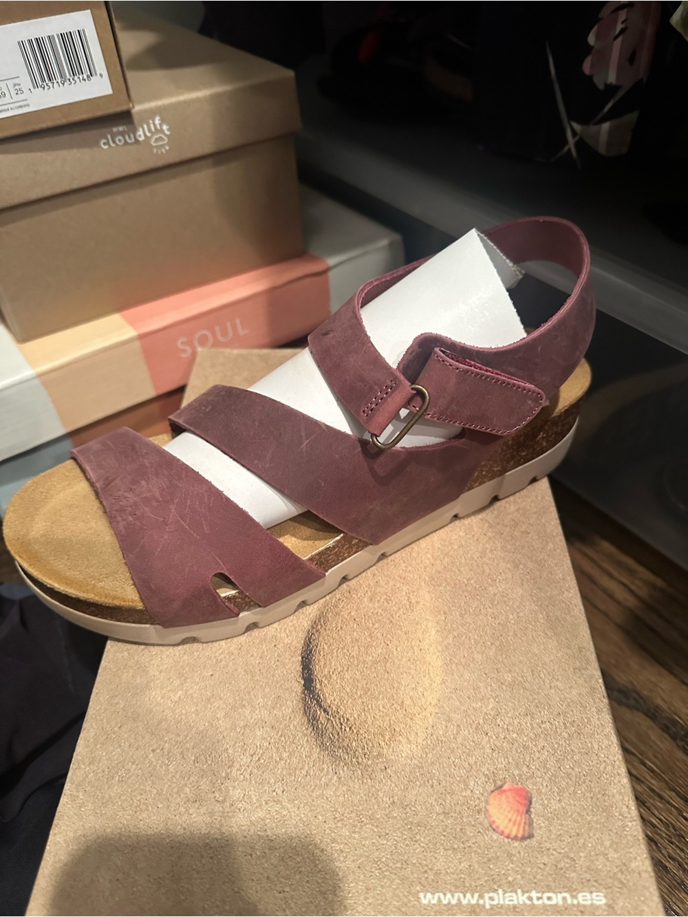 Women's Suede Strappy Sandal in Mauve Pink